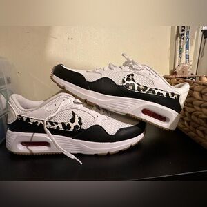 Nike AirMax Leopard print